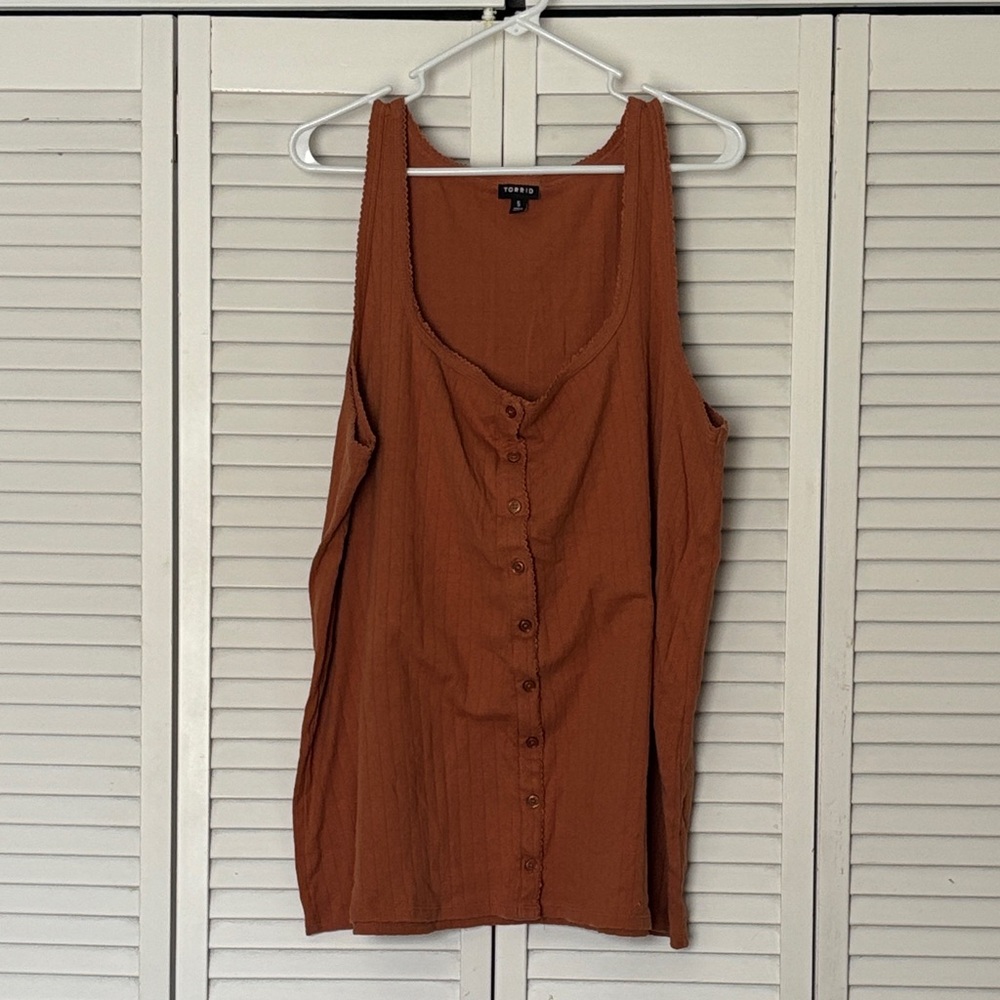 Torrid Cinnamon Button-Down Tank Top